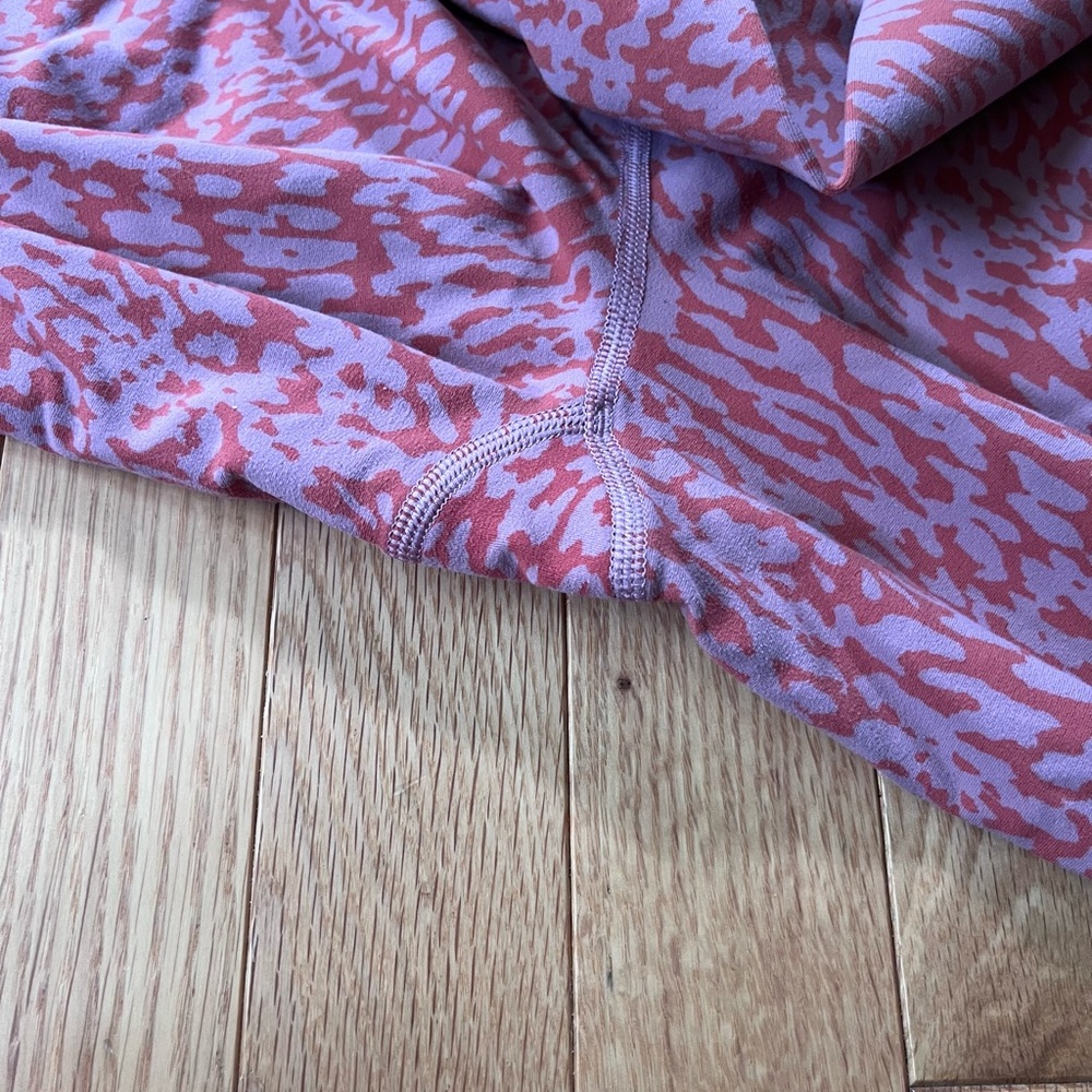 Athleta Salutation Printed Tights - image 8